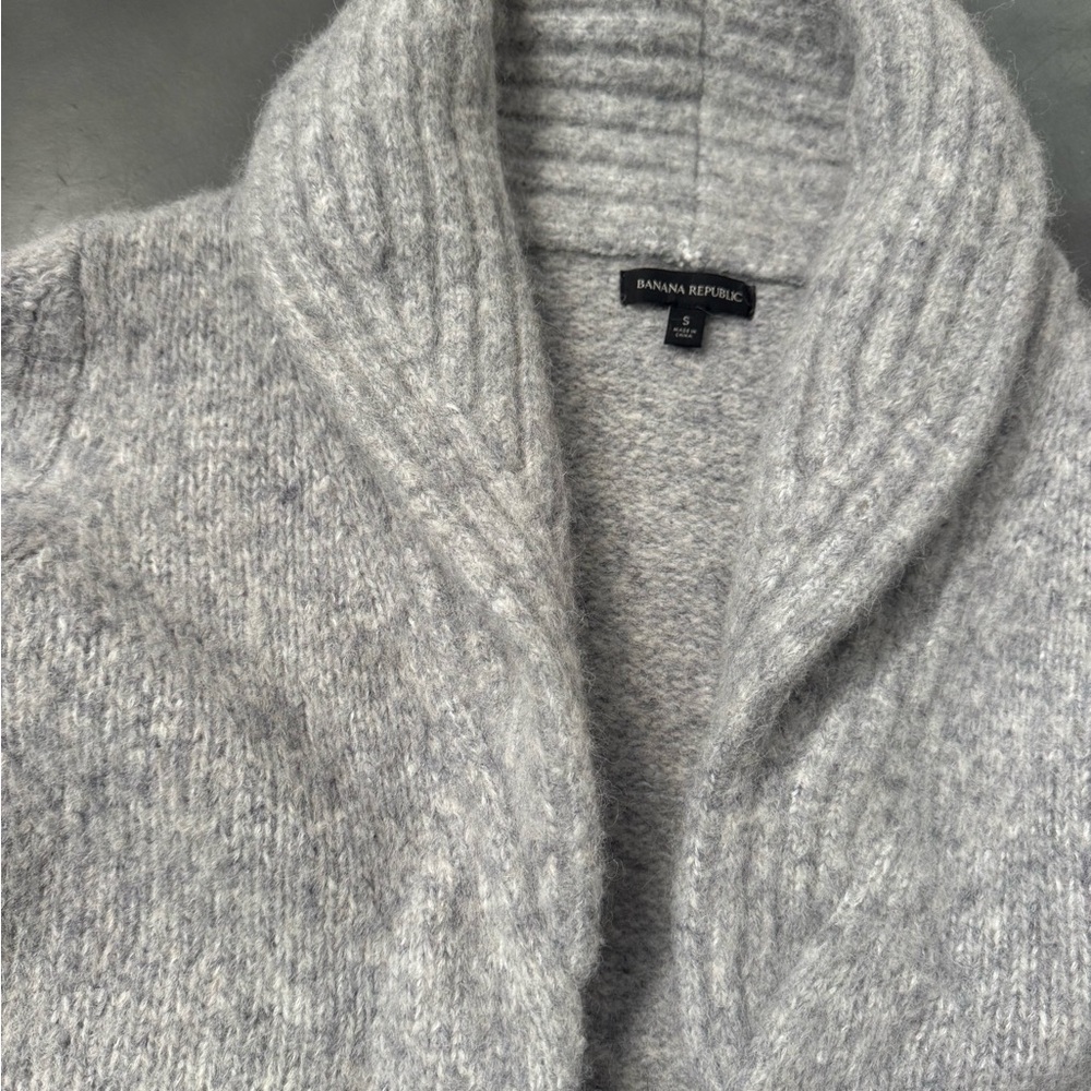 Banana Republic Gray Knit Cardigan